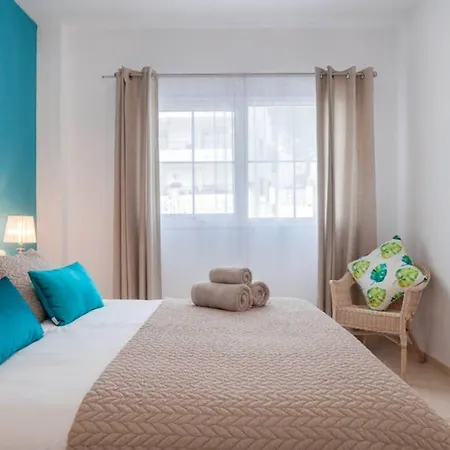 037 Bright & Welcoming Getaway At The Heart Of Spanish Golf 公寓 *